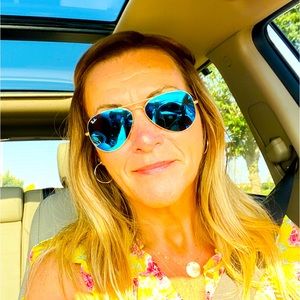 Meet your Posher, Kristen